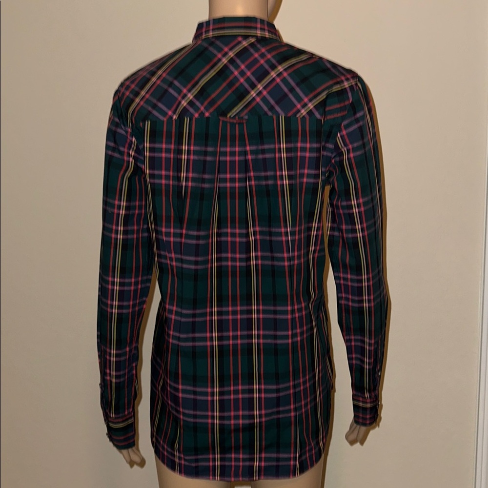 100% Cotton J. Crew Green and Red Plaid Casual Woman's Shirt Size 6. - Picture 3 of 16